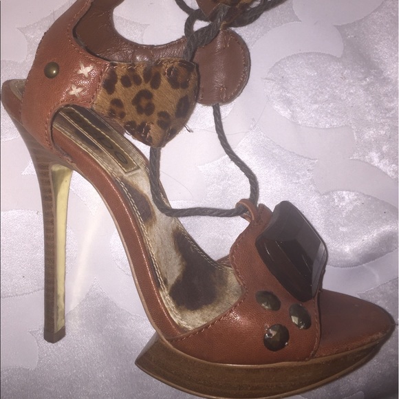 Bebe heels - Picture 4 of 5